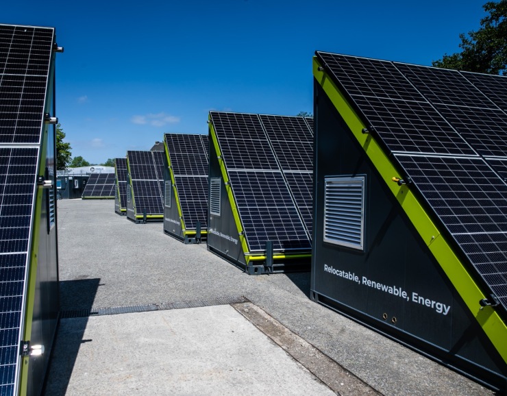 Solar Powered Generator Get £180 Million Boost