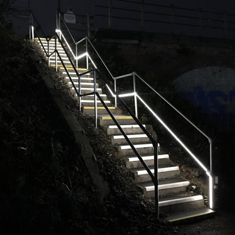 Access Point Solar Lighting Solar LED Access Point Lighting